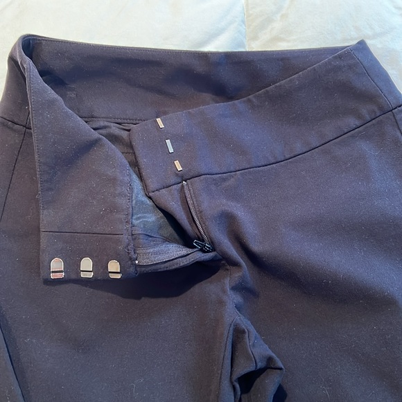 Alfani 4P black pants with built-in control panel - Picture 2 of 7